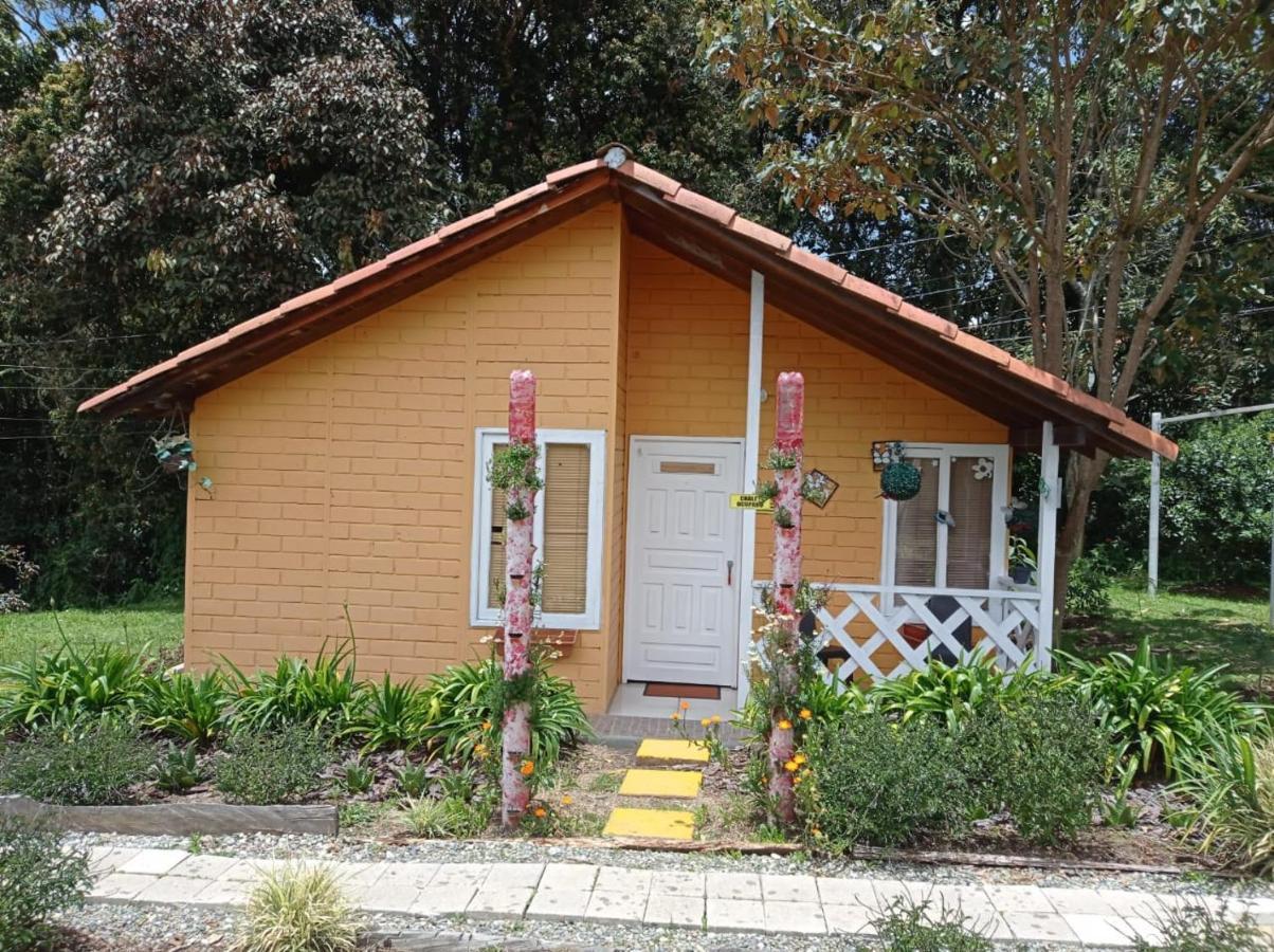 Hospedaje Santaelena -Chalets De Montana- 산타 엘레나 외부 사진