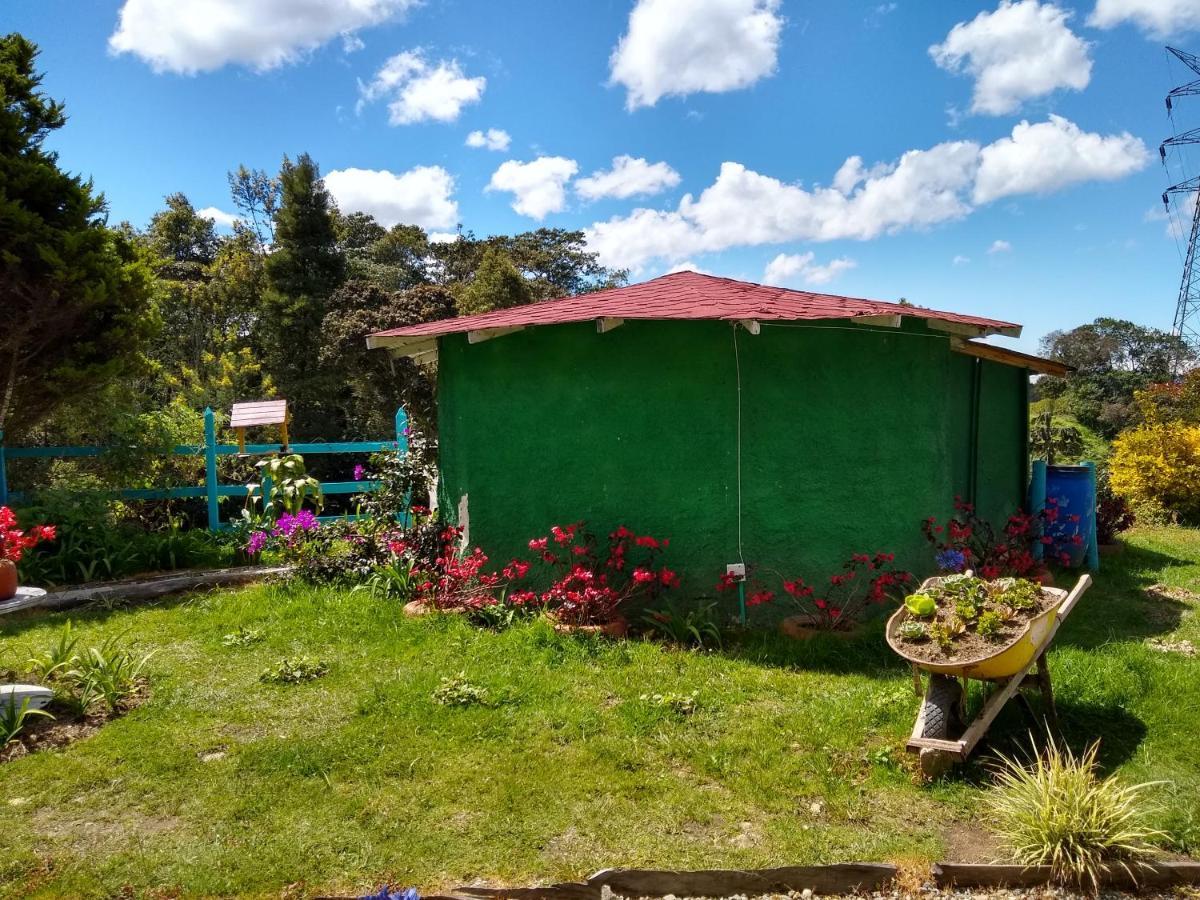 Hospedaje Santaelena -Chalets De Montana- 산타 엘레나 외부 사진