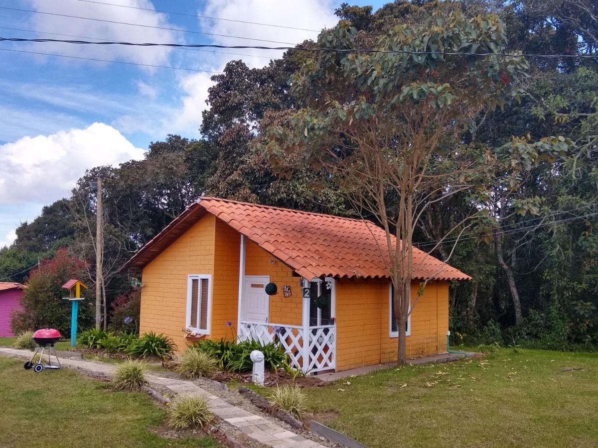 Hospedaje Santaelena -Chalets De Montana- 산타 엘레나 외부 사진